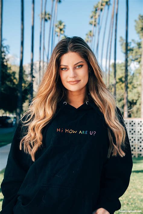 brontenadine onlyfans|Hannah Stocking